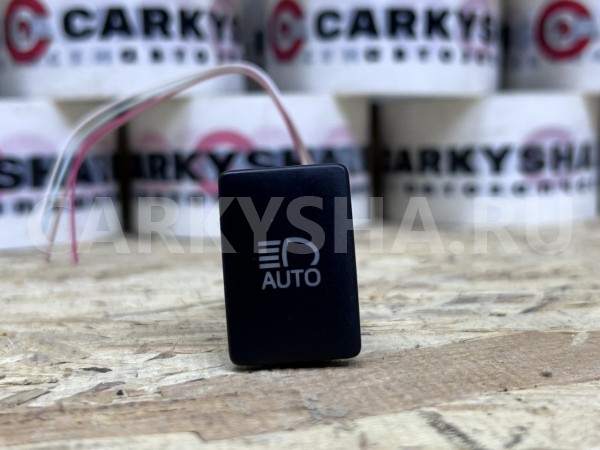 Кнопка выключения дальнего света Toyota Highlander III (U50) оригинальный номер 84153-0E010