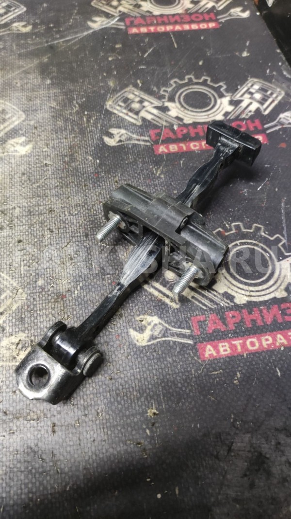 Ограничитель двери Форд Фокус 3 Ford Focus оригинальный номер 1726441