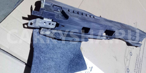 Направляющая шторки багажника Mercedes-Benz M-класс W164 рестайлинг (2008—2011) Mercedes-Benz M-klasse оригинальный номер a1646801831