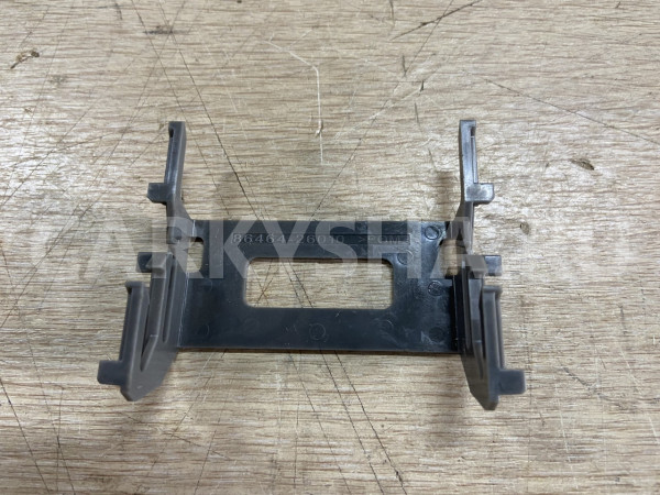 Крепление камеры Toyota Alphard III Рестайлинг оригинальный номер 86464-26010