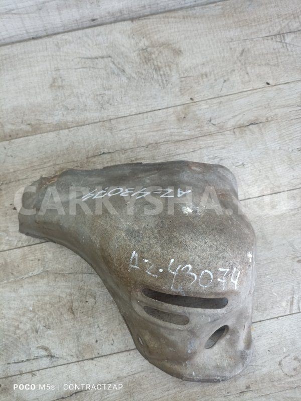 Тепловой экран Toyota Camry XV30 (2001—2006) Toyota Camry оригинальный номер 1716728040