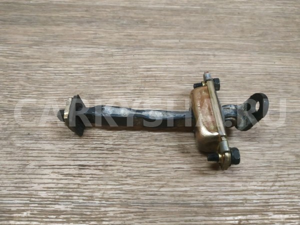 Ограничитель двери передней правой Hyundai Getz 