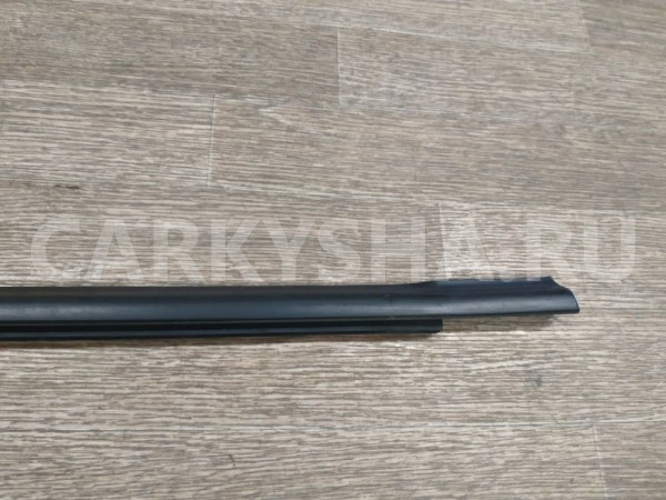 Накладка стекла заднего правого Hyundai ix35 