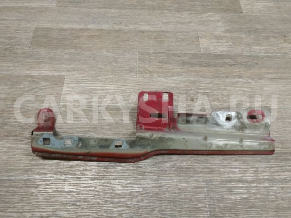 Кронштейн крепления крыла Citroen C4 