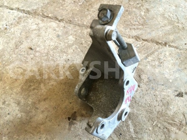 Кронштейн генератора Subaru Outback BR 2009—2012 Subaru Outback оригинальный номер 22870AA250