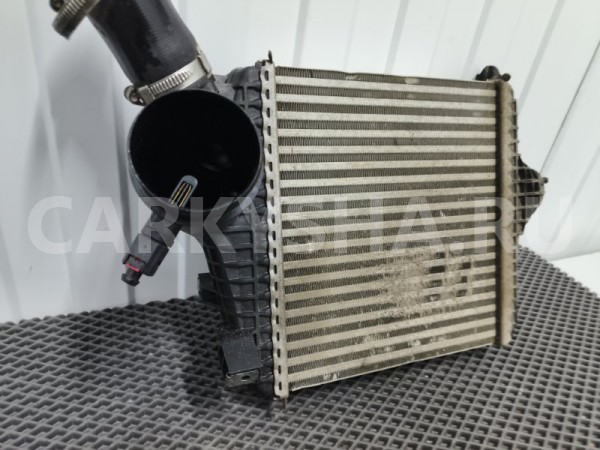 Интеркулер Audi Q7 2018 4M0145803AQ 4M CRTA, левый Audi Q7 