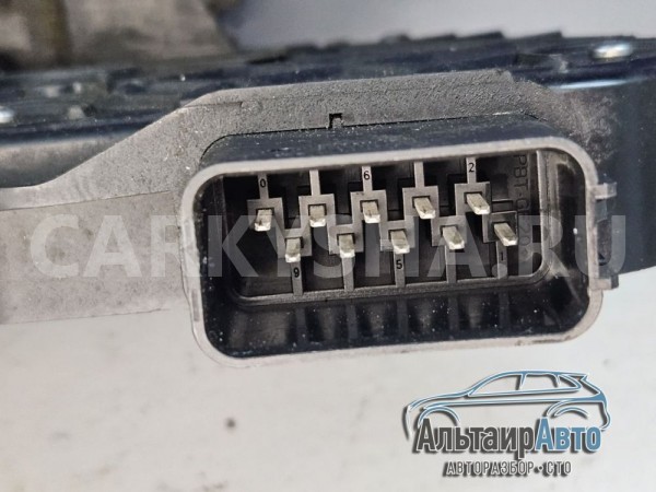 Замок двери передней левой Discovery 3 Land Rover Discovery оригинальный номер fqj000430