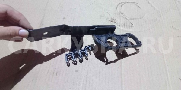 Кронштейн Ford Focus III рестайлинг (2014—2019) Ford Focus оригинальный номер 1254536