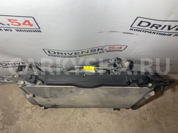 Кассета радиаторов Toyota Corolla оригинальный номер 1671122150, 1640028560, 1657222130