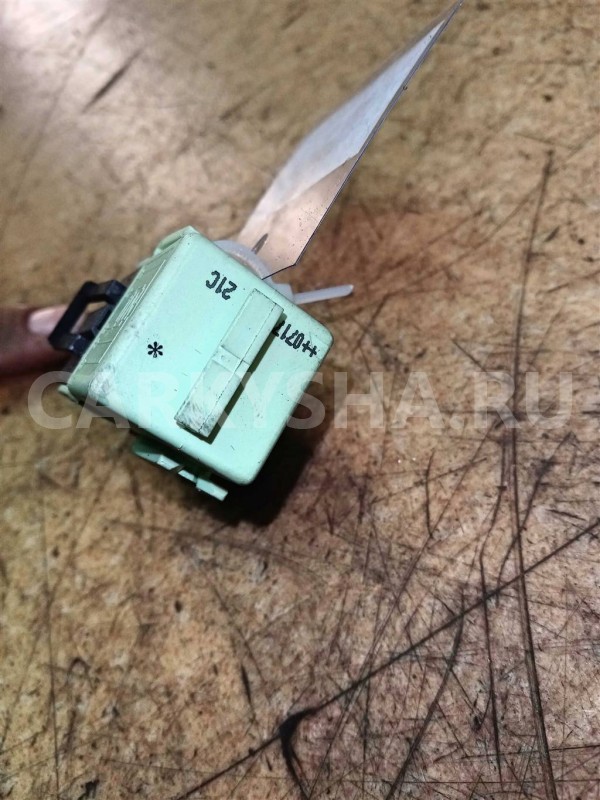 Название детали Реле Модель BMW X3 E83 рест BMW X3 оригинальный номер 61368373700