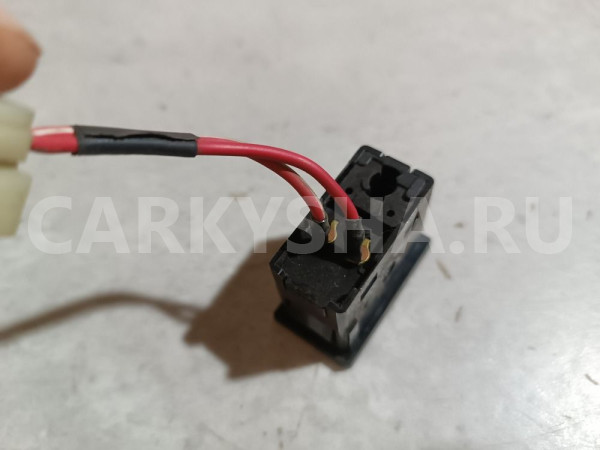 Кнопка противотуманки Toyota Prius оригинальный номер 9098011314