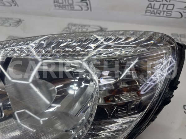Фара передняя левая Skoda Yeti 5L CBZB 2011 Skoda Yeti 