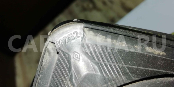 Уплотнитель стекла двери Renault Duster I (2010—2015) Renault 15 оригинальный номер 823310036R