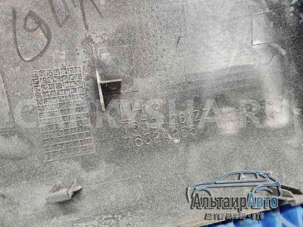 Крышка накладка корпуса зеркала левая  Pajero 4 Mitsubishi i оригинальный номер 7632A261