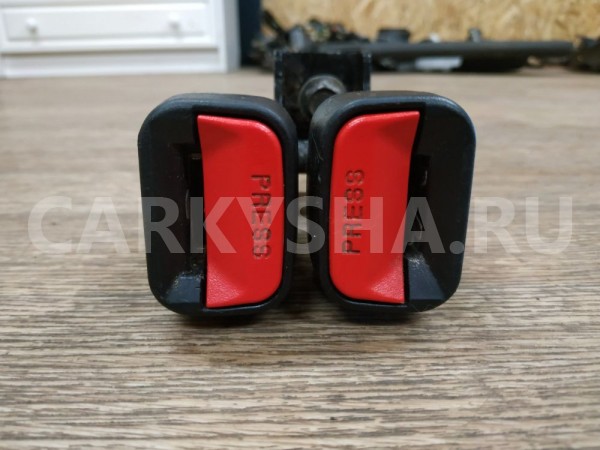 Ответная часть заднего ремня безопасности Hyundai ix35 оригинальный номер 898302Y2009P