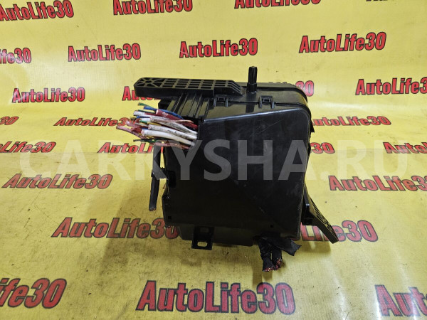 Блок предохранителей Kia Cee'd оригинальный номер 912071H860