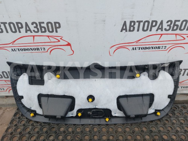 Обшивка двери багажника Hyundai Solaris Hyundai Solaris оригинальный номер 817501R200RY