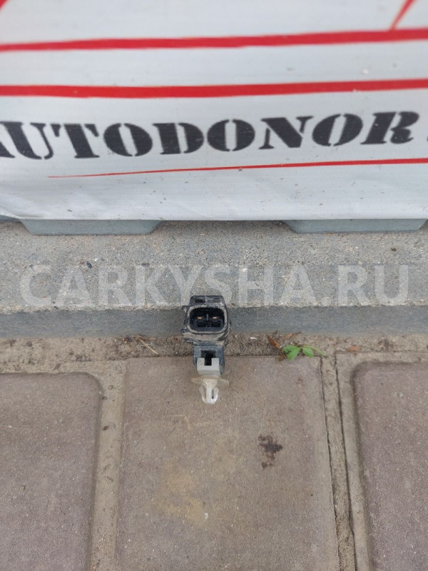 Датчик температуры воздуха Toyota Avensis T270 Toyota Voxy оригинальный номер 0775005191