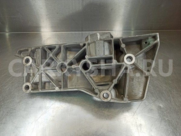 Кронштейн натяжного ролика Volkswagen Golf Plus Volkswagen Golf Plus 