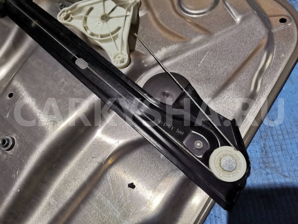 Стеклоподъемник задний левый Mercedes C W204 E W212 Mercedes-Benz C-klasse оригинальный номер A2127301779