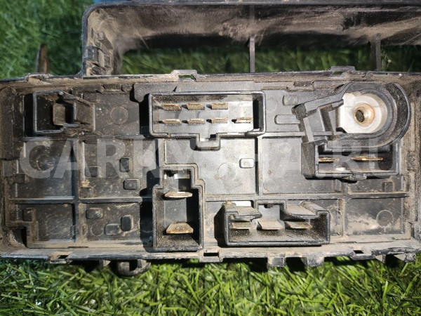 Блок предохранителей Subaru Impreza GF1 EJ15 Subaru Legacy оригинальный номер 82231AE000