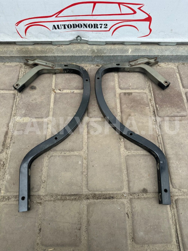 Петли крышки багажника Toyota Avensis T270 Toyota Avensis оригинальный номер 6450305030