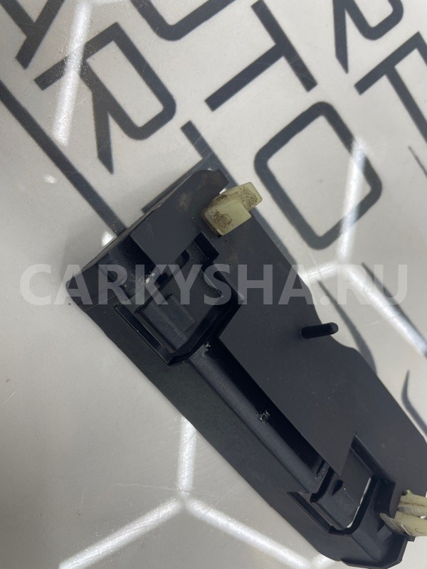 Крепление бампера переднее правое Hyundai Hyundai Tiburon 