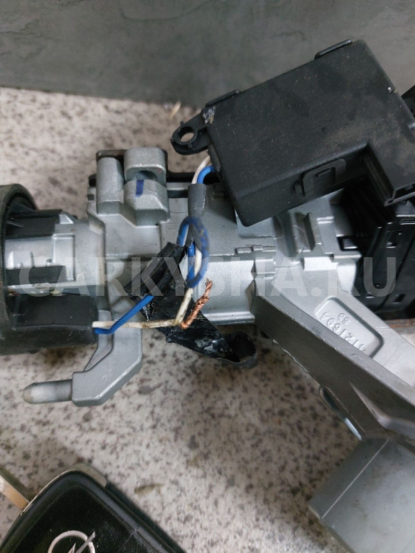 Замок зажигания Opel Astra J Opel Astra оригинальный номер 1235135