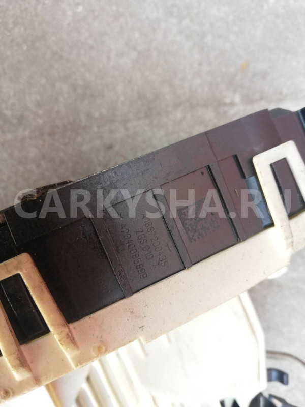 Замок двери передний правый Mercedes-Benz GLA-Class 2017 X156 270.920 Mercedes-Benz A-klasse оригинальный номер A1667200435