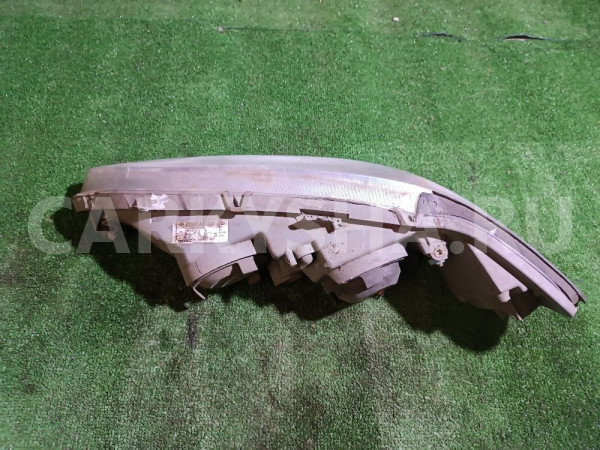 Фара правая Honda Accord оригинальный номер 33100S1AE010M1
