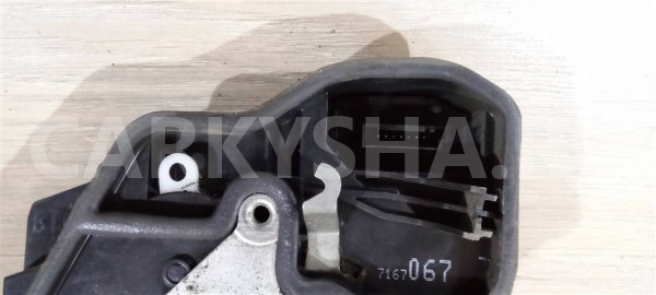 Замок двери передней левой BMW X3 E83 2004-2010 BMW X3 оригинальный номер 51217202145
