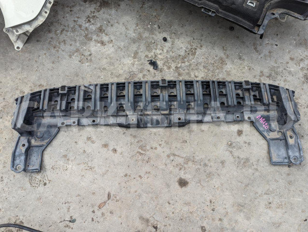 Защита бампера Toyota Vellfire оригинальный номер 52618-58010