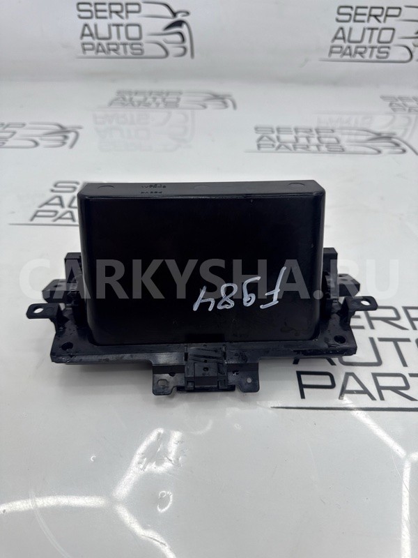 Центральный бардачок Suzuki Grand Vitara TD54W Suzuki Grand Vitara 