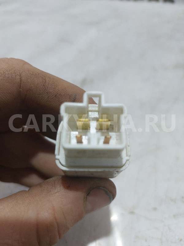 Концевик педали тормоза Suzuki SX4 Suzuki SX4 оригинальный номер 3774075H10