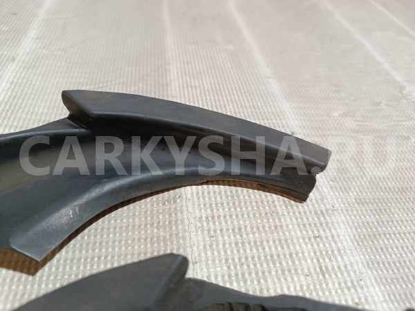 Водосток кузова Lexus RX 