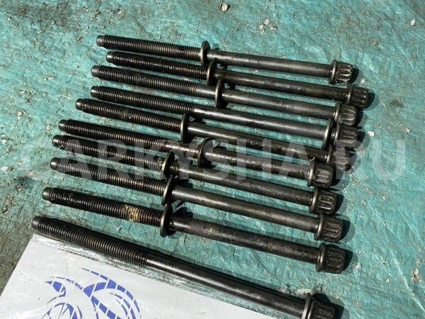 Болт головки блока цилиндров комплект Honda CR-V 3 Honda CR-V оригинальный номер 90005RNAA01