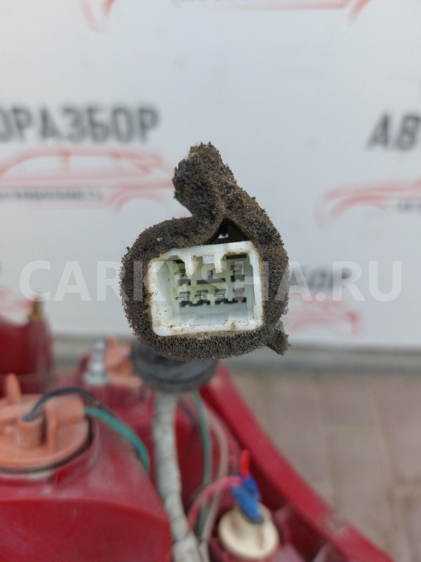 Фонарь задний правый Hyundai Getz Hyundai Getz оригинальный номер 924021C010