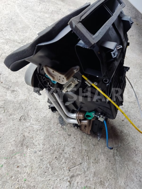 Корпус печки Nissan Almera 